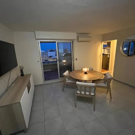 Lejlighed Panoramic View, Quiet, Modern, Wi-fi, Parking
