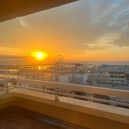 דירה Panoramic View, Quiet, Modern, Wi-fi, Parking *