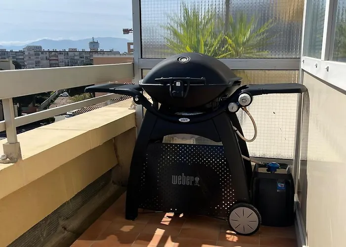 Panoramic View, Quiet, Modern, Wi-fi, Parking 카네트