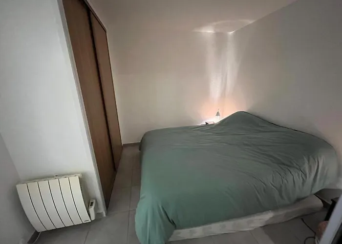 Panoramic View, Quiet, Modern, Wi-fi, Parking 아파트